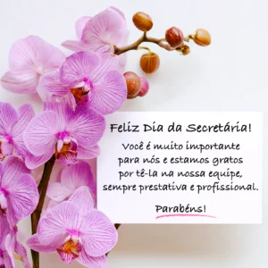 foto de orquídea rosa com cartão com frase sobre Feliz Dia da Secretária